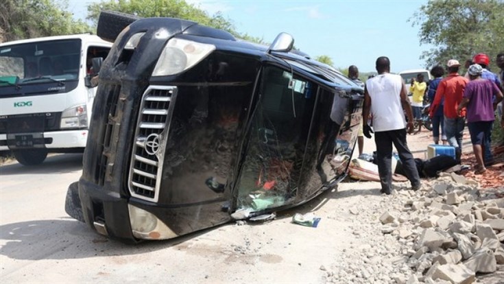 Acidentes De Via O Provocam Quatro Mortos E Feridos Durante O Fim